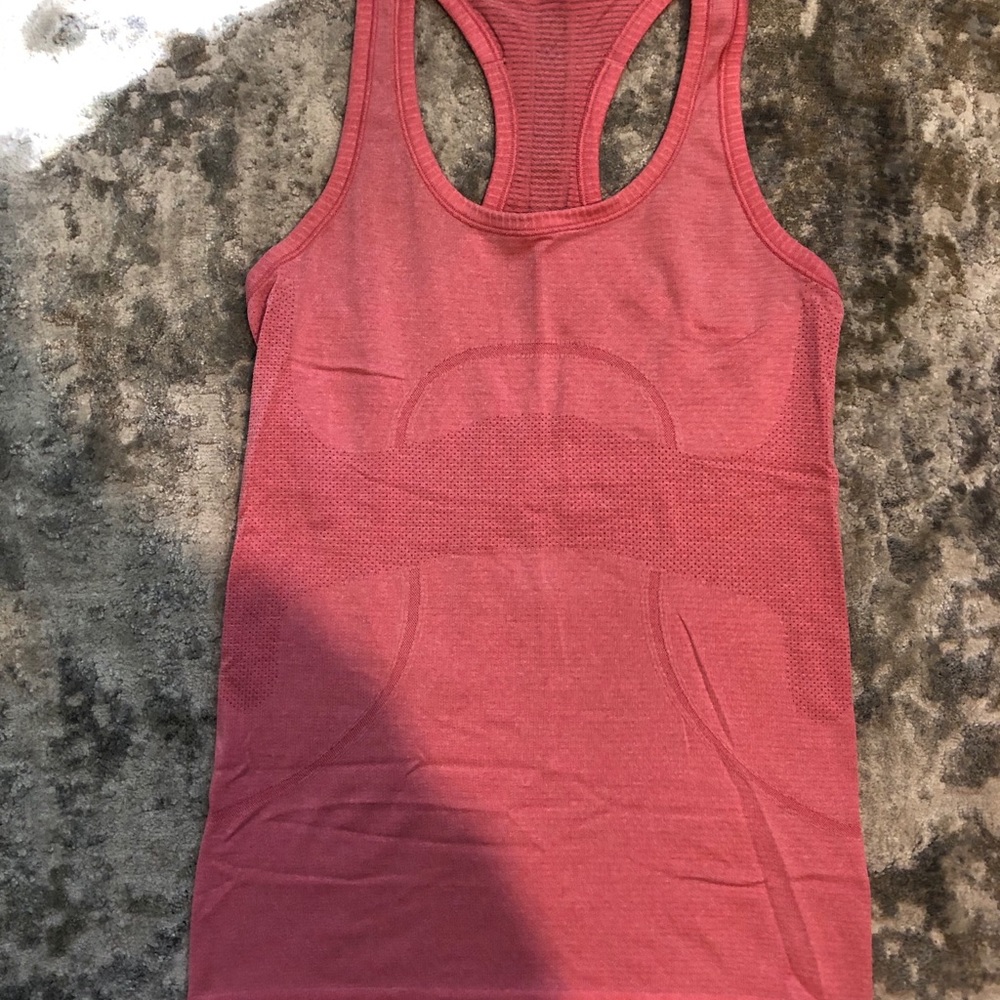 Lululemon swiftly tech racerback